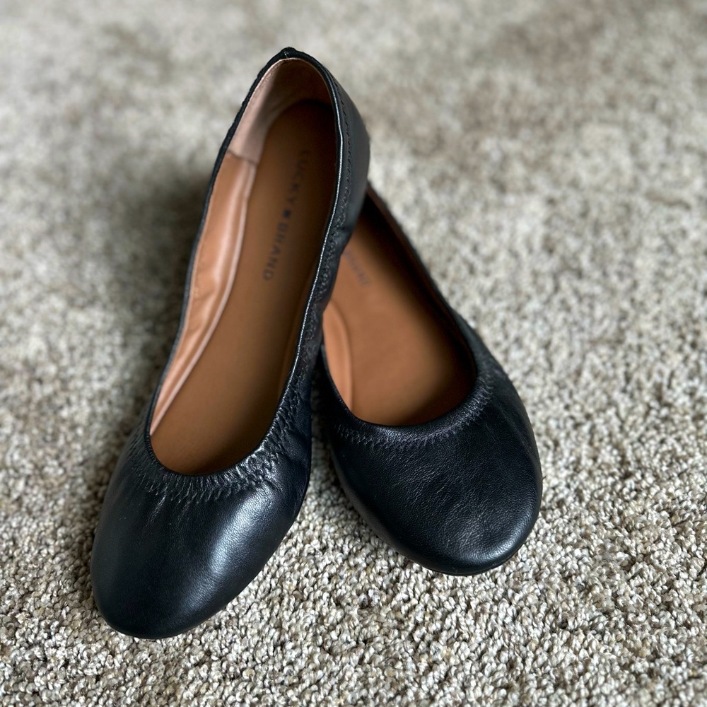 Lucky Brand Flats / 8 1/2